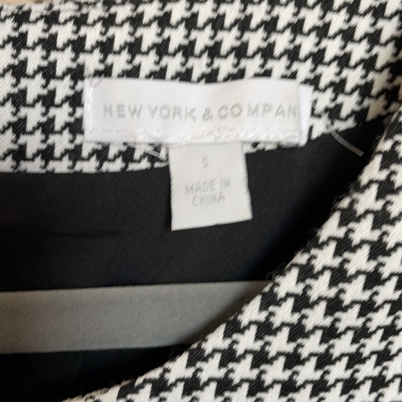 Houndstooth patterned fitted dress - Picture 2 of 6